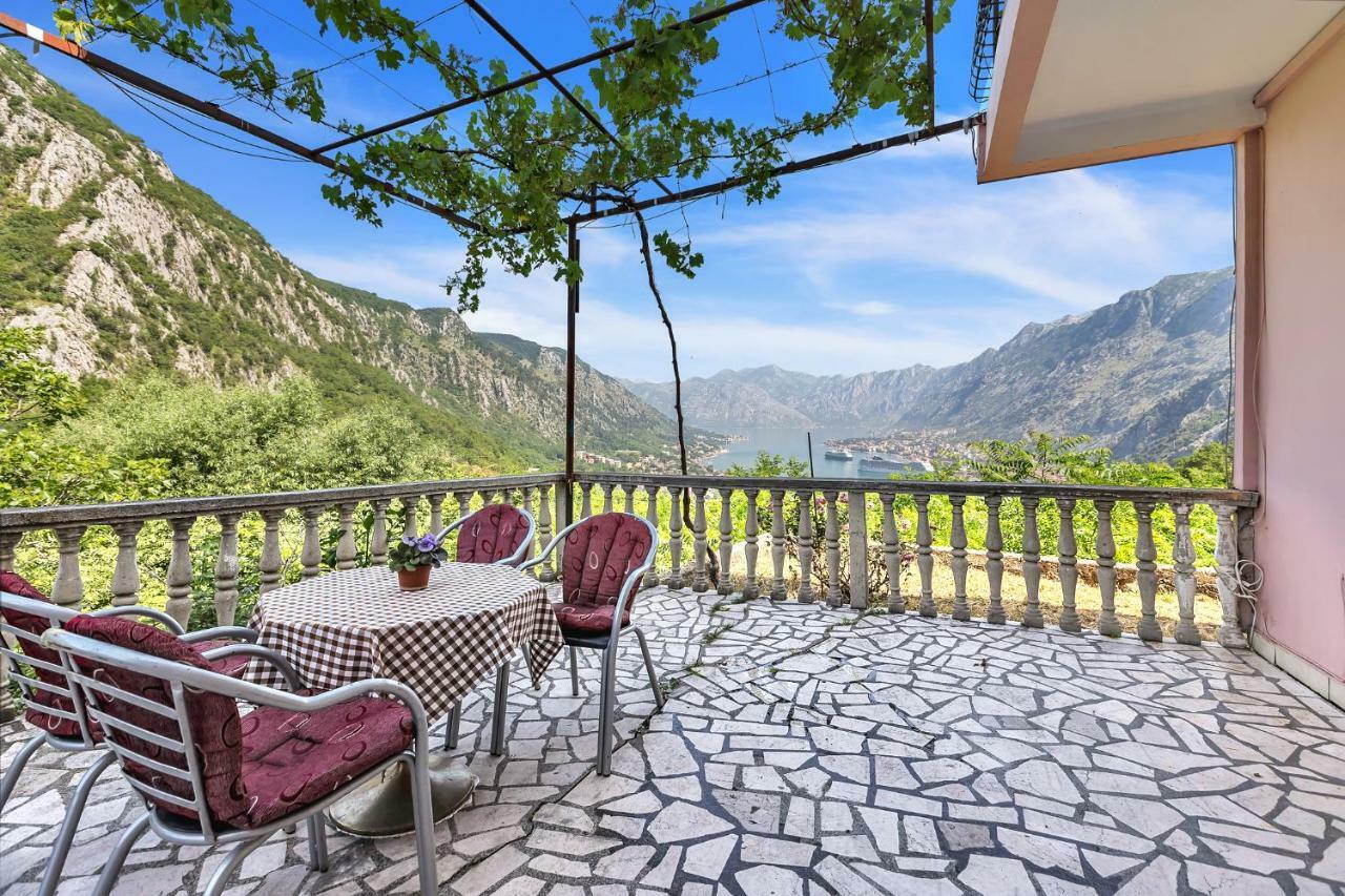 Apartments Vidikovac Inn Kotor Exteriér fotografie
